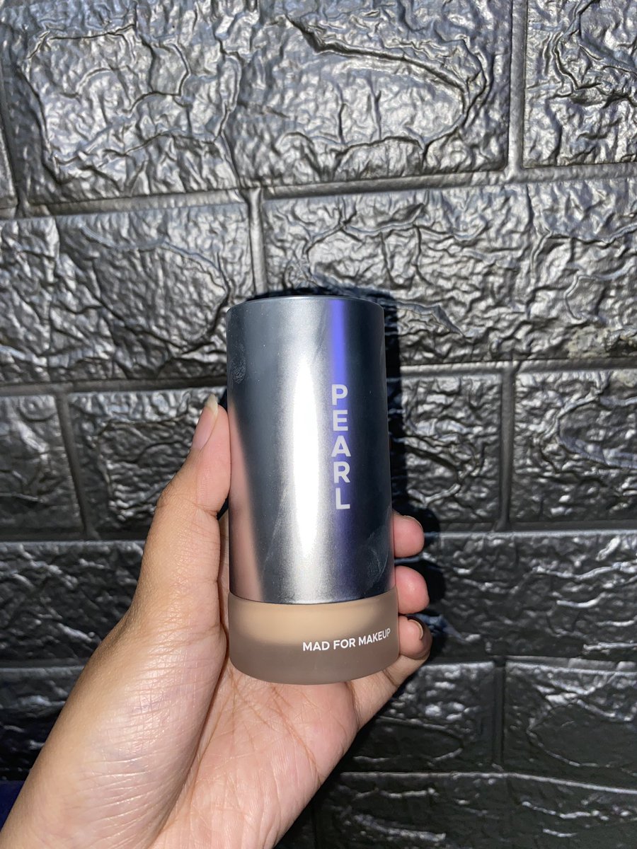 WTS SKINTINT MAD FOR MAKEUP SHADE N1.5 23ml 

- isinya masih banyak baru dipake 2x
- 130k
- bisa co oren &amp; nego