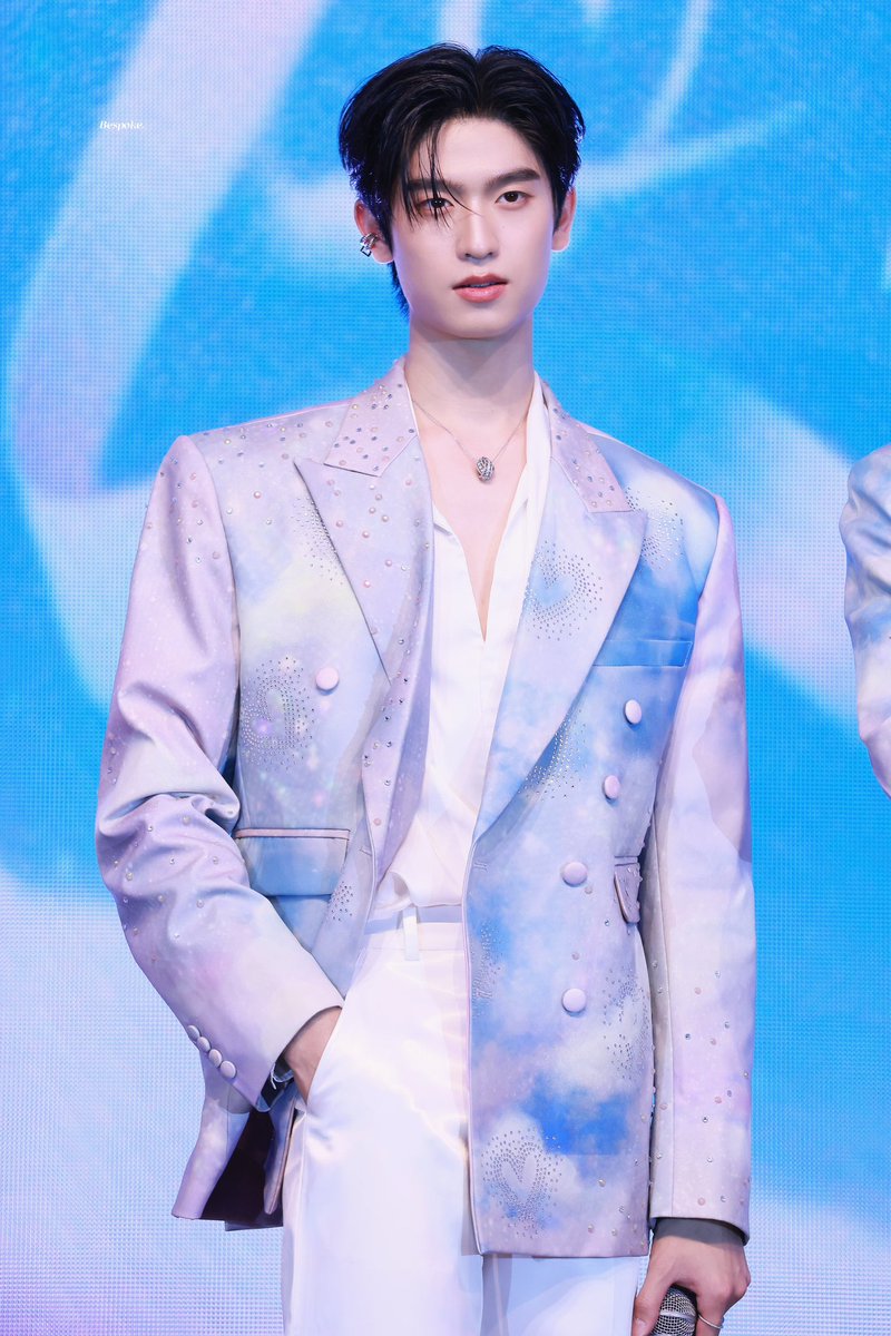 250531

YOUR SKY FM IN HK
#YourSkyFanmeetInHongKong
#tthomastc <a href="/tthomastc/">thomas</a>