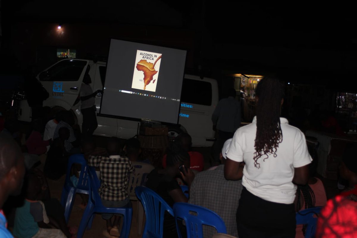 UYDEL with support from UNODC Uganda Office and Narcotic police department held a community outreach event in Kanyanya Kikuubo area , one of Kampala’s known hotspots for youth crime and drug use. The event brought together young people, local leaders, and law enforcement to raise