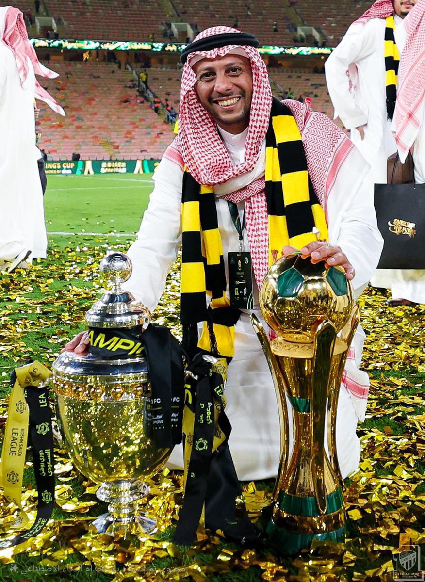 احمد عنبر الثقفي (@danaati) on Twitter photo هذا الرجل <a href="/mashablo/">Loay لؤي مشعبي 🇸🇦</a> ينطبق عليه المثل ( جاء يطل و غلب الكل )
كلنا نعلم كيف حضر !!
وكيف تصدى للمهمة عندما هرب الجميع !!
ولكن !
كان الرجل مُحب و عاشق للكيان اكثر من الأضواء فكسب الشهرة و المحبة و حقق بطولتين ،( الاقوى و الأغلى )
( دوري )و ( كأس ملك ) في موسم واحد ..
ليتم بعدها هذا الرجل <a href="/mashablo/">Loay لؤي مشعبي 🇸🇦</a> ينطبق عليه المثل ( جاء يطل و غلب الكل )
كلنا نعلم كيف حضر !!
وكيف تصدى للمهمة عندما هرب الجميع !!
ولكن !
كان الرجل مُحب و عاشق للكيان اكثر من الأضواء فكسب الشهرة و المحبة و حقق بطولتين ،( الاقوى و الأغلى )
( دوري )و ( كأس ملك ) في موسم واحد ..
ليتم بعدها
