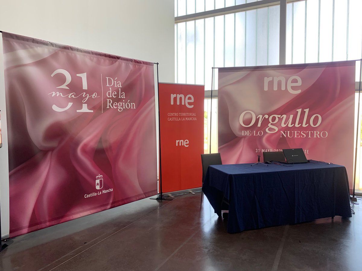 🎉Todo preparado para el acto del Día de la Región en el Palacio de Congresos de Albacete #DíadeCLM

A las 13:30 horas en <a href="/rne/">Radio Nacional</a> y <a href="/radio5_rne/">Radio 5</a> con <a href="/irene_dg/">Irene Díaz</a> <a href="/CarlosJGVergara/">Carlos García Vergara</a> <a href="/paloma_M97/">Paloma Castillo</a> <a href="/MarinaOrtueta/">Marina Ortueta</a>