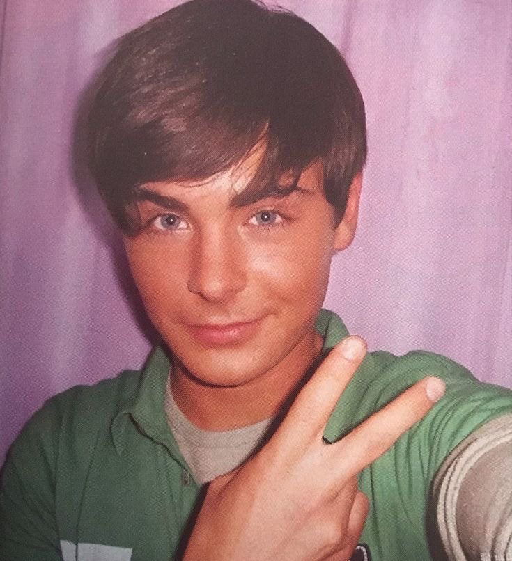 gn new mooties cant wait to be annoying 4 u tomorrow :)