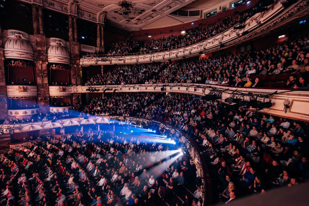 А.Амундра: Өвөг дээдсийн сүнс соёрхох байх, Луут хотын сахиусыг “ертөнцөд” үзүүллээ ikon.mn/opinion/3a6m via <a href="/ikonnews/">iKonNews</a>