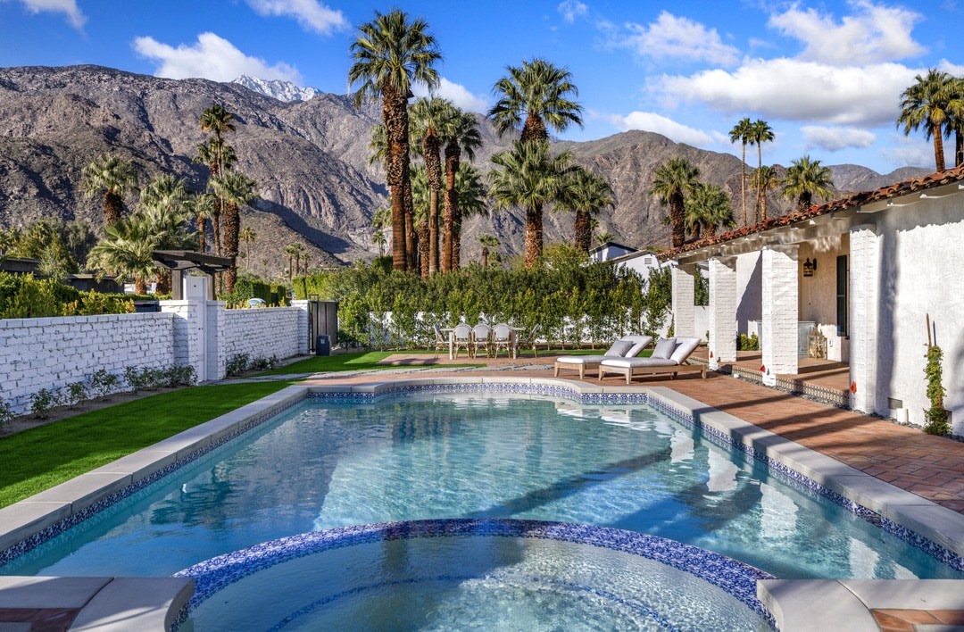 OPEN THIS WEEKEND 💯