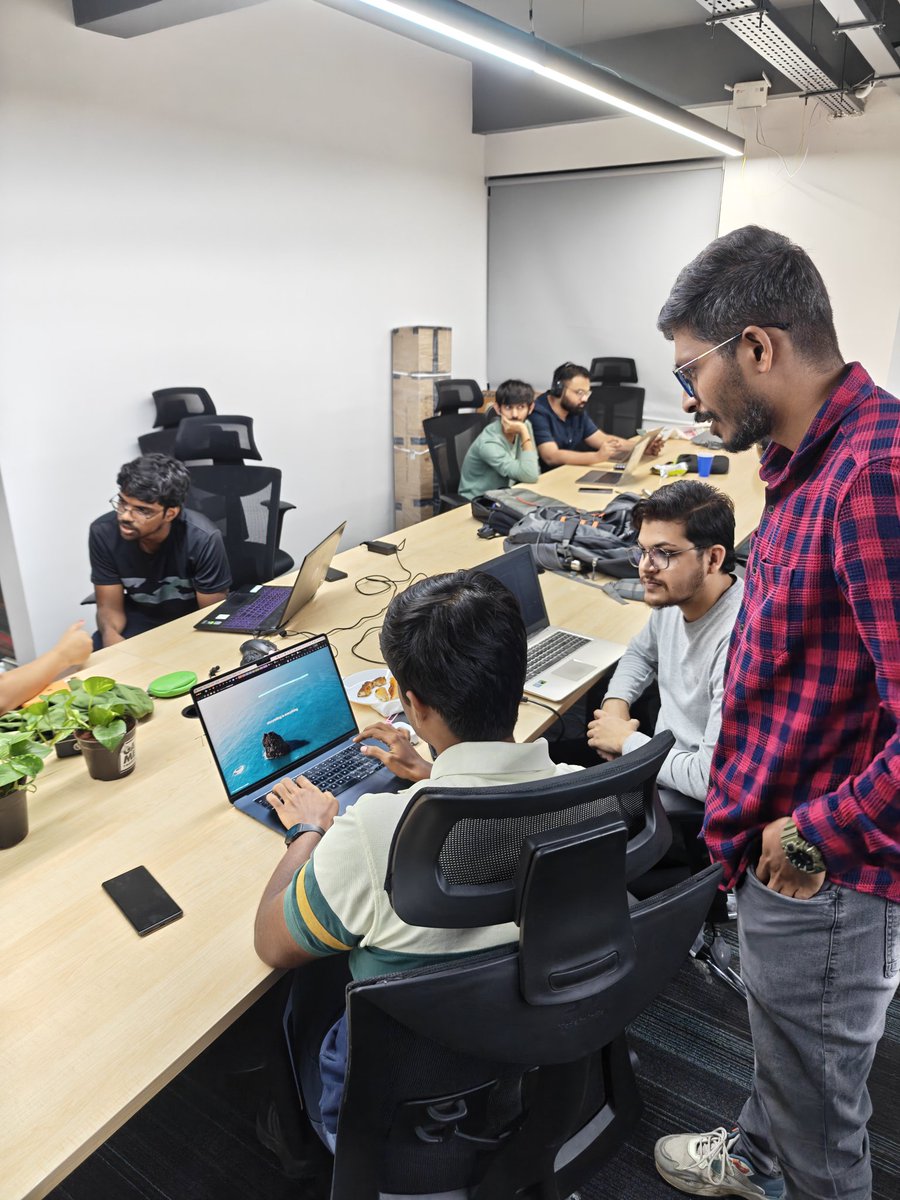 HdKamboj's tweet photo. Got our first user 🙌🏻 

Amazing experience man

@ctrl_vibe  @ElonMastikhor
@NimishaChanda
#ctrlvibe https://t.co/0JDCCenHlk