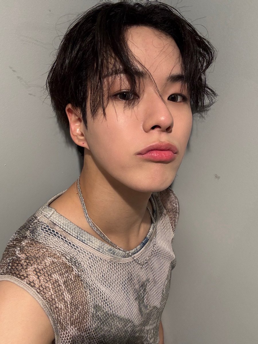 lovelyjaehyuk_'s tweet image. 250531 weverse [post] #윤재혁