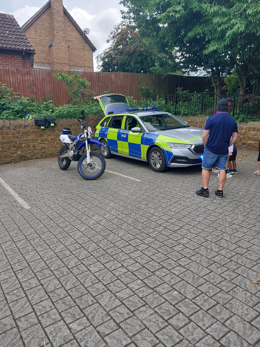 Daventry Neighbourhood Policing Team tweet media