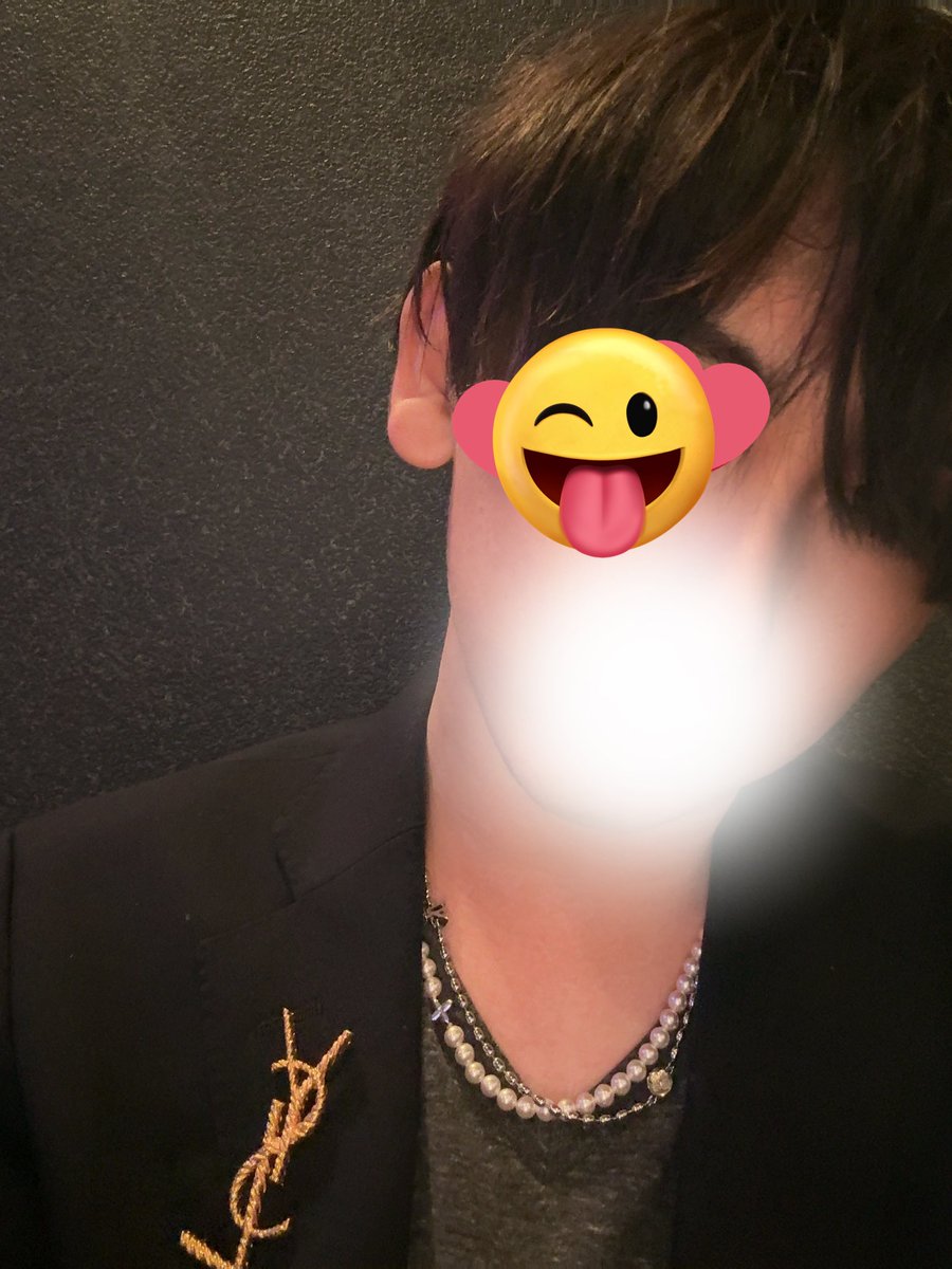 PLACE_rihi's tweet photo. 今日はスーツの日☺️ https://t.co/ShwhFEHtAu