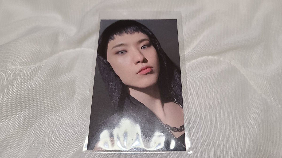 10_j04's tweet photo. [交換]SEVENTEEN HAPPY BURSTDAY HBD トレカ ユニバ ユニバーサル  特典 Carat盤

【譲】ホシ 

【求】ウジ

 郵送交換希望
#セブチ交換 #SEVENTEENトレカ交換 #SEVENTEEN交換 https://t.co/joXR5NF6Gv