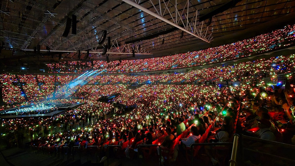 Philippine Concerts (@philconcerts) on Twitter photo .<a href="/SB19Official/">SB19 Official</a>'s historic sold-out crowd at the world's largest indoor arena, the Philippine Arena.
#SaWWorldTourPH <a href="/livenationph/">Live Nation PH</a> <a href="/1zentertainment/">1Z ENTERTAINMENT</a> <a href="/starmediaentPH/">Starmedia Entertainment</a> .<a href="/SB19Official/">SB19 Official</a>'s historic sold-out crowd at the world's largest indoor arena, the Philippine Arena.
#SaWWorldTourPH <a href="/livenationph/">Live Nation PH</a> <a href="/1zentertainment/">1Z ENTERTAINMENT</a> <a href="/starmediaentPH/">Starmedia Entertainment</a>