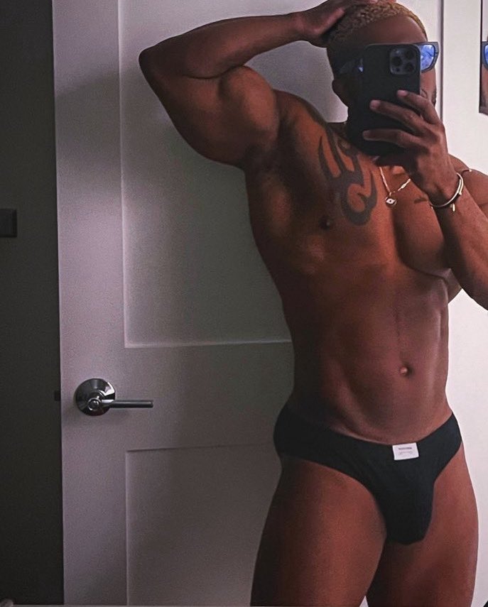 Fml!!!! 🤦🏾‍♂️ it’s LA pride! Traffic about to be bonkers!! Lawd 😡 let’s hope ig lets me keep this pic up cos they gave me a full poster of this  underwear ! <a href="/kvrtstvff/">kvrtstvff</a> at the LA pop up !