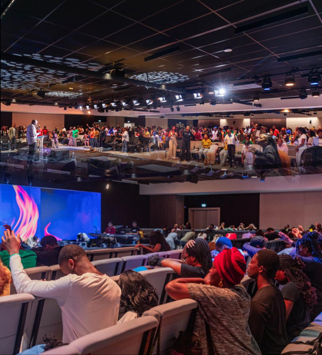 🔥 🔥 Quelle soirée d’ouverture pour nos 21 jours de jeûne &amp; prière !

🕊️ C’est le temps d’enfanter ta vraie vie : celle de l’Esprit. 💥

📅 Du 30 mai au 20 juin 2025
⏰ Prière en présentiel à la Cité Royale (lun–ven) &amp; sur Zoom* (23h–6h / 12h30–13h30)

* whatsapp.com/channel/0029Va…