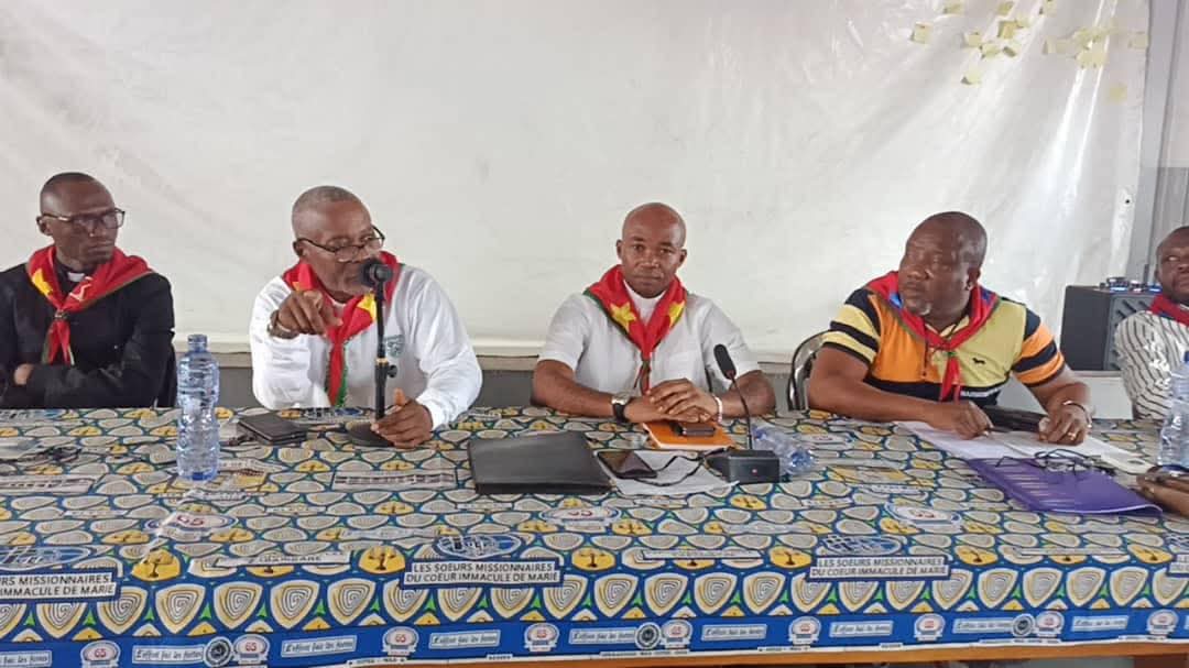 CatecheseO's tweet photo. #Caté_News: Archidiocèse de kinshasa/ R.D.CONGO 🇨🇩
Pastorale de la jeunesse et des enfants : Lancement des travaux sur l'évaluation des options et directives de l'initiation Kizito-Anuarite de l'Archidiocese de Kinshasa sous le haut patronage du Mapera Général Abbé Olivier LENDO. https://t.co/kvo9enx6bG