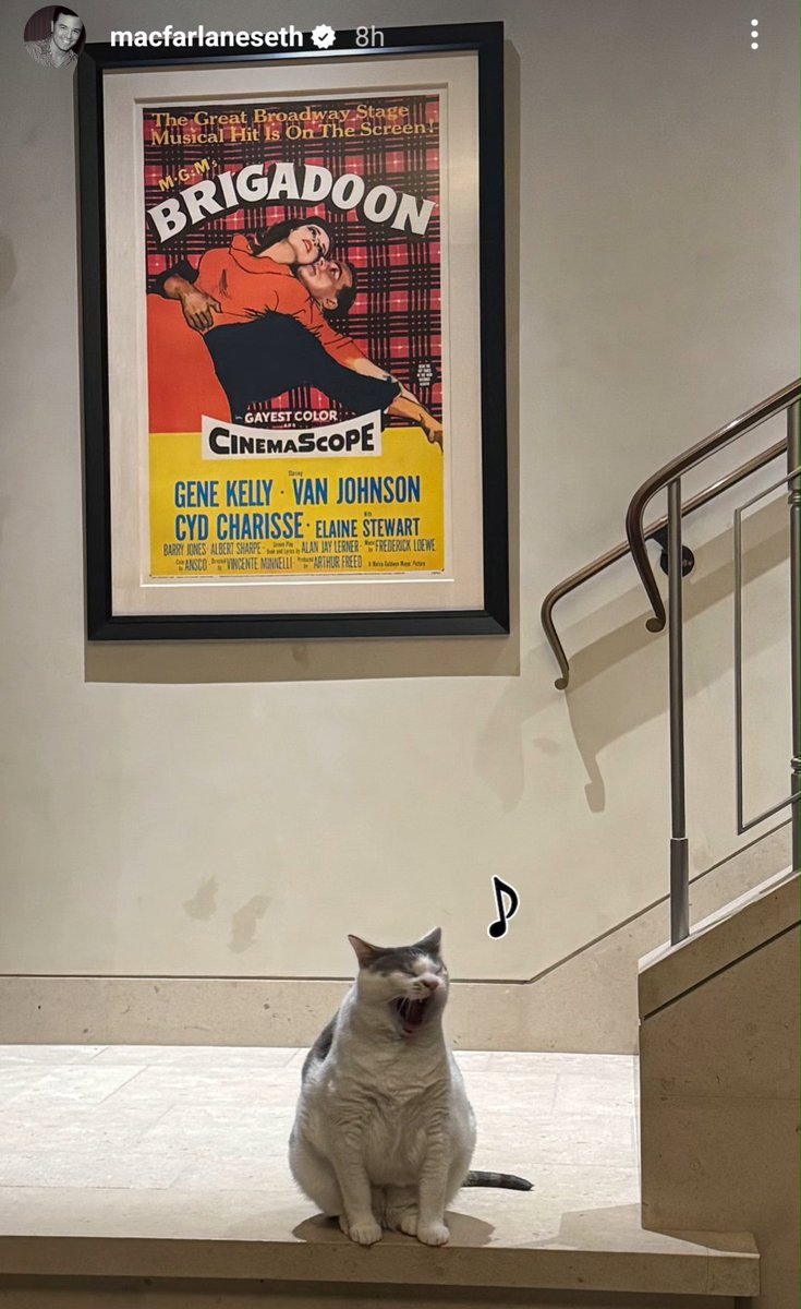 SciFiMombie (@scifimombie) on Twitter photo Hank the Hutt, caught on camera by his human <a href="/SethMacFarlane/">Seth MacFarlane</a>. Too adorbs! #sethmacfarlane #scifimombie #happycaturday Hank the Hutt, caught on camera by his human <a href="/SethMacFarlane/">Seth MacFarlane</a>. Too adorbs! #sethmacfarlane #scifimombie #happycaturday