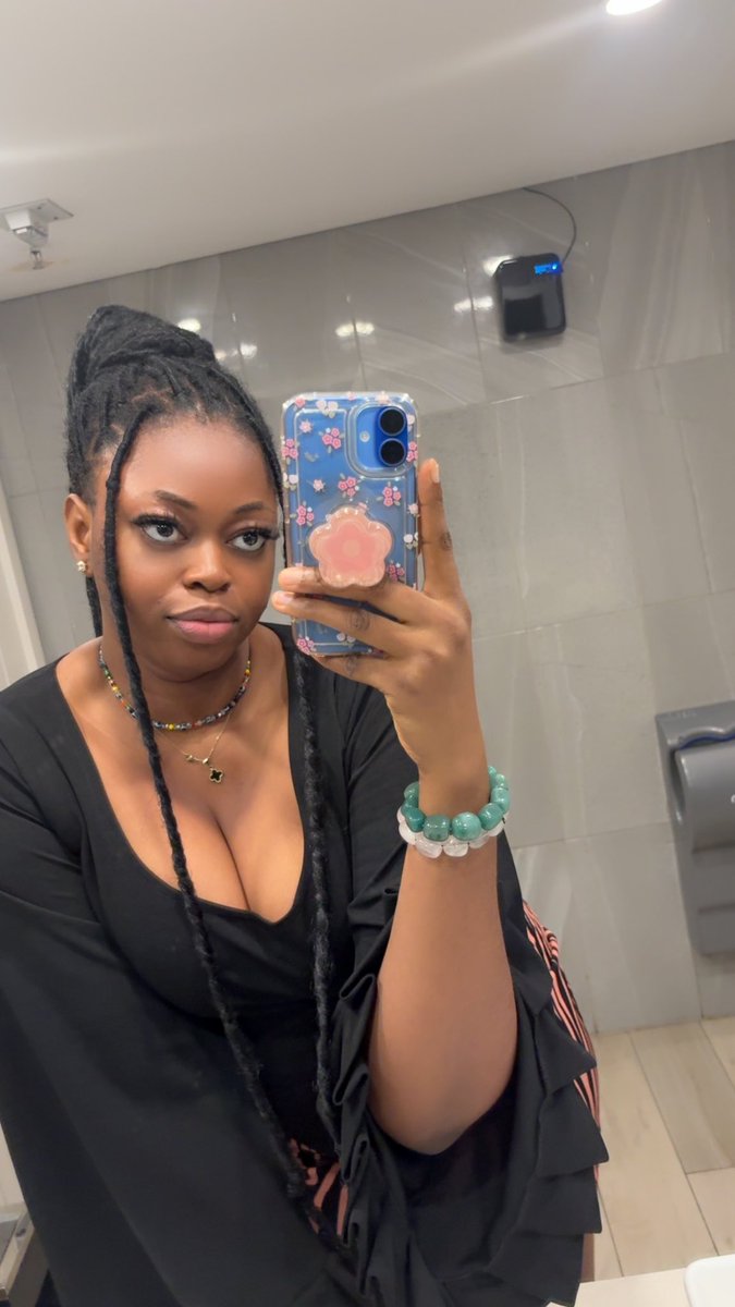 Beckys_BeadWork's tweet photo. What did you hear about Igbo women https://t.co/mU46Lxp3Li