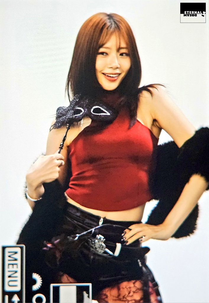 7EternalDream's tweet photo. 250531 프리뷰 ktown4u fansign 

JIU 🔥

#유아유 #UAU
#지유 #JIU
#드림캐쳐 #Dreamcatcher https://t.co/RNSpb6lyTi