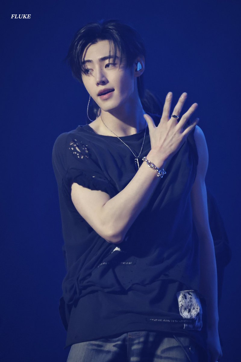 20250531

#엔하이픈 #ENHYPEN
#성훈 #SUNGHOON #ソンフン