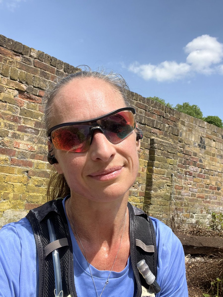D5- Diary of CEO <a href="/LondonwideLMCs/">Londonwide LMCs</a> 

There’s a certain type of person who rigidly sticks to a training plan and runs 20 miles trail in unaccustomed heat.

A very stupid one!