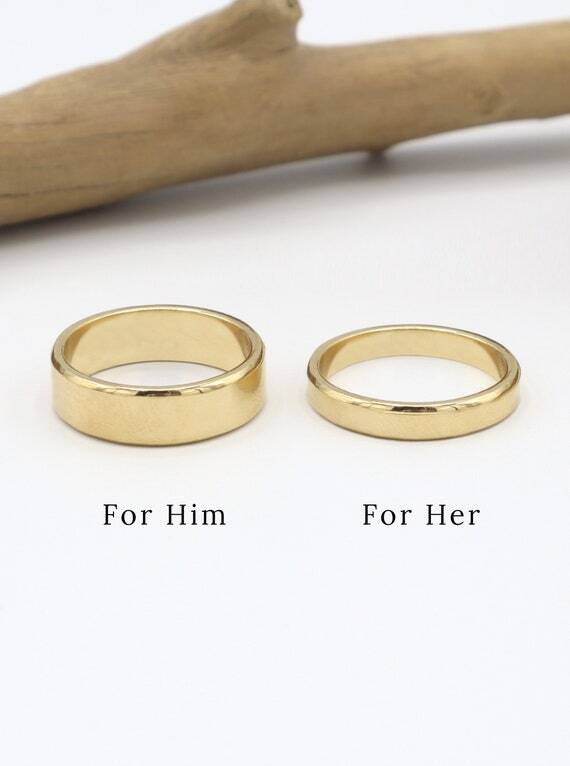 merchantminds's tweet image. Irresistible male &amp;amp; female ring set, Perfect for couples who love timeless style and meaningful design. shop.irresistiblyminimal.com #CoupleRings #MatchingRings #HisAndHers #JewelryLove #EtsyFinds #StylishCouples #RingSet #HandmadeJewelry #minimalistearrings, #daintyearrings