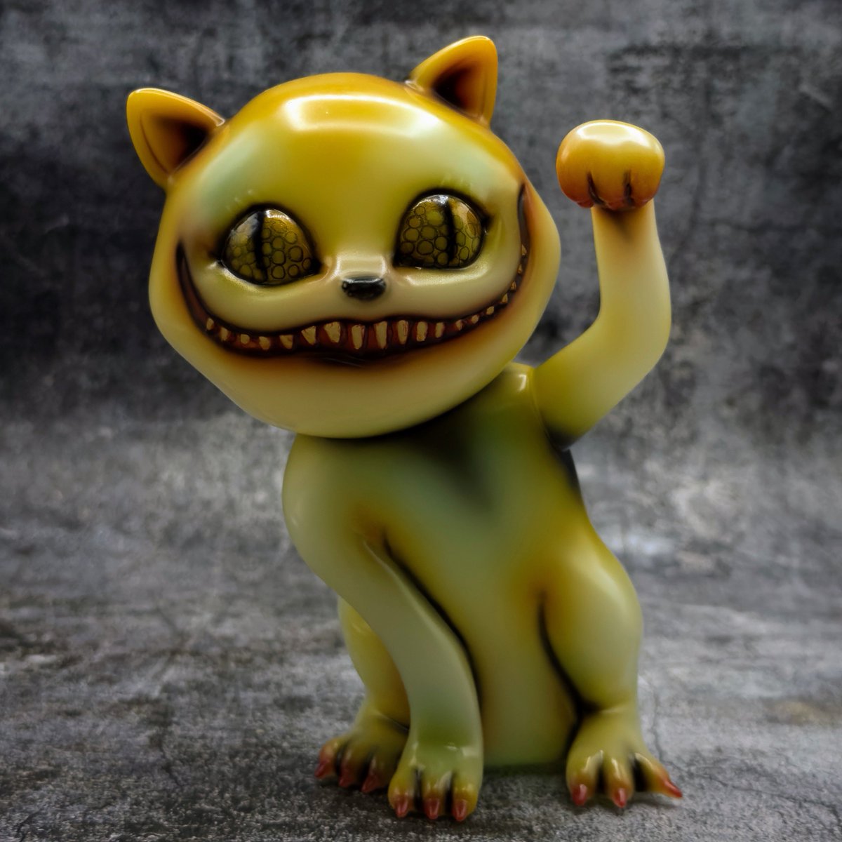 VIBES戦利品 かっこわらい雑貨店さんの新作 「TAMA」 怪しげで可愛い