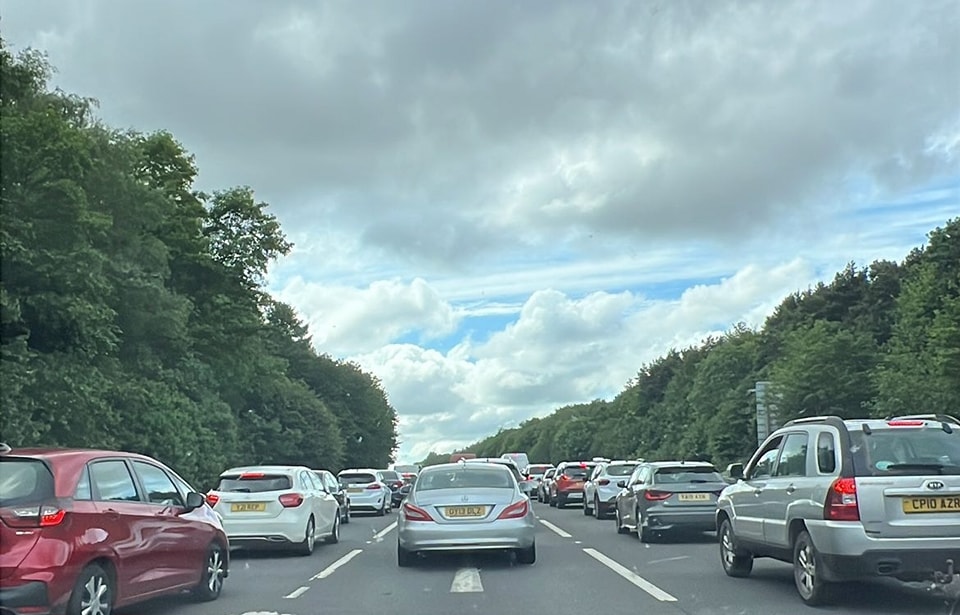 Car fire causes delays on M54 telford-live.com/2025/05/car-fi…