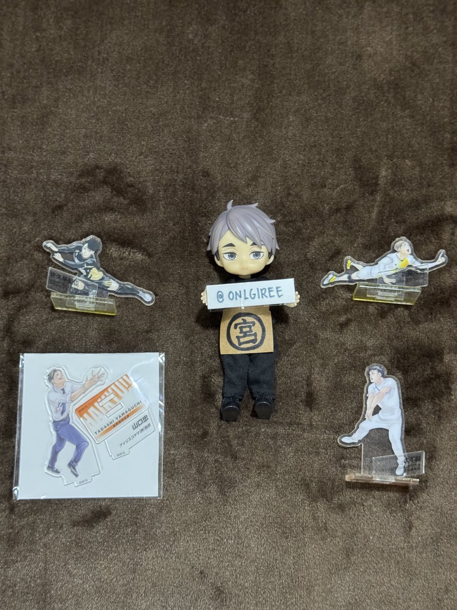 haikyuryuu sells 🦉🍙🦊 tweet media