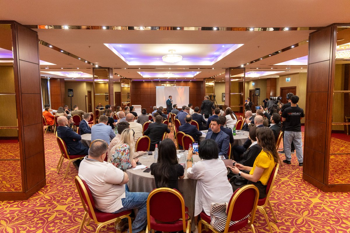 ea_armenia's tweet photo. New Business Ties with #PolishEntrepreneurs

On May 30, 2025, the Polish-Armenian Business Forum took place with the participation of RA Minister of Economy Gevorg Papoyan and Acting CEO of Enterprise Armenia, Ms. Gohar Galyan. The event aimed to promote investment cooperation, strengthen business ties, and foster new partnerships between Armenia and Poland.

The Forum brought together Armenian and Polish business leaders representing key sectors with high investment potential - technology, industry, energy, infrastructure, construction, and agriculture - all of which align closely with Armenia’s national development priorities.

"Enterprise Armenia will continue to build bridges that foster investment dialogue and facilitate practical cooperation between Armenian and international businesses",emphasized Ms. Gohar Galyan, in her opening remarks.