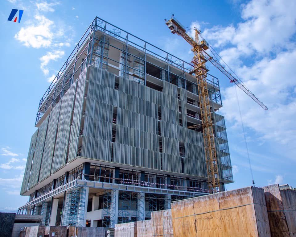 Naho turi mubihe vy’ amatora mugume kukivi, mukore imigambi y’ iterambere kuko inyuma y’ amatora ubuzima burabandanya 

Twubake igihugu cacu ciza c’ u Burundi 🇧🇮 kugira tuzokirage abana bacu gisa neza

Vive le #Burundi 🇧🇮 Notre Chère Patrie ✊