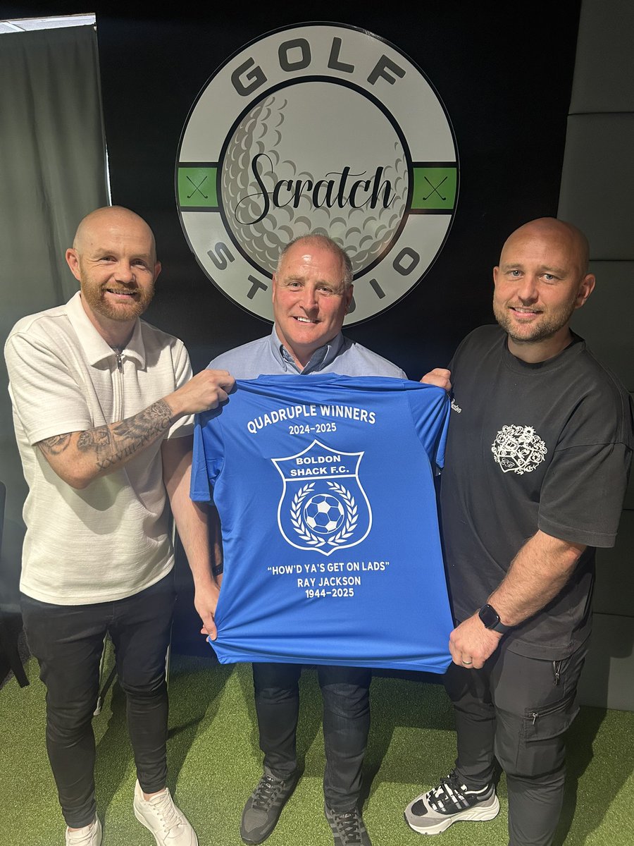 Before our player awards, the lads took a moment to remember a Shack legend Ray Jackson. 

Ever-present in the shack, Ray would give the lads words of wisdom after every game, win or lose. 

Well loved amongst all the Shack lads past and present.

Rest easy Ray 💙