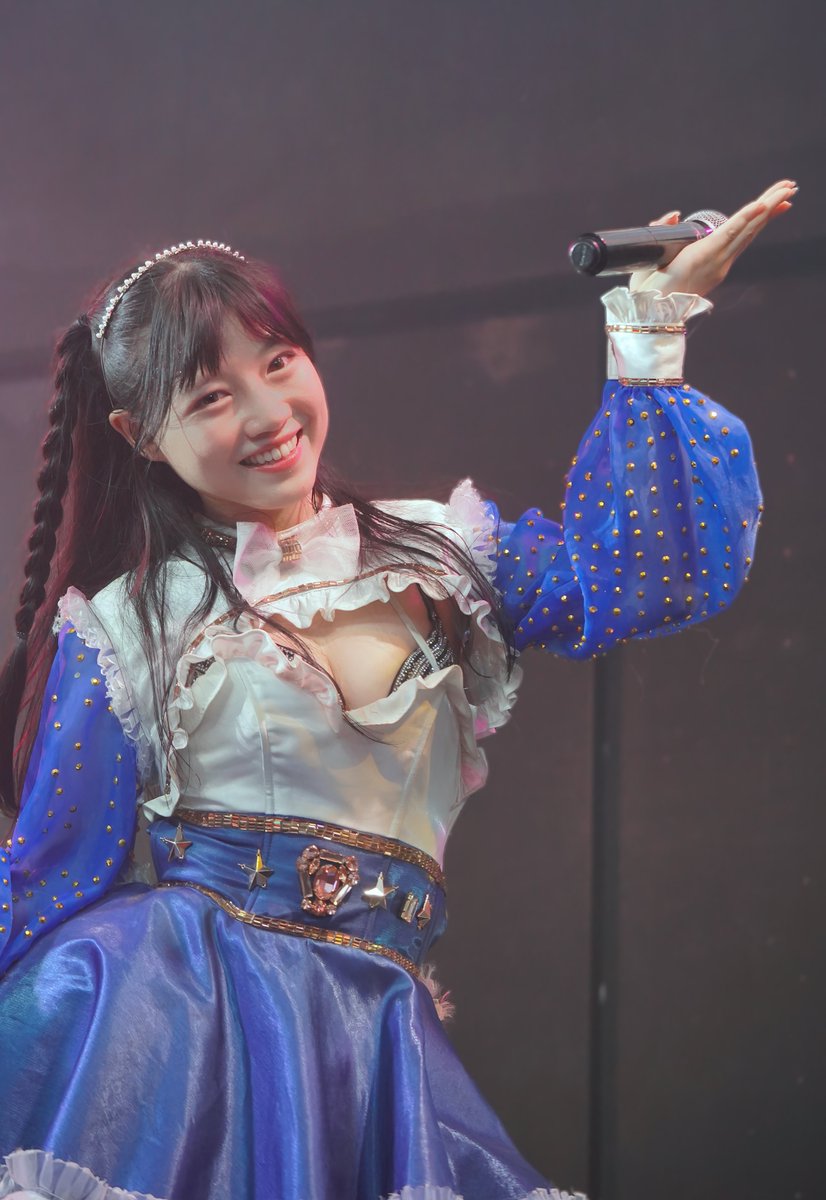 Kaoru🌸flower (@kaoruflower0087) on Twitter photo 躍動する なぎさちゃんを
撮影するには高い技術が必要です📸
それだけに私は
彼女を綺麗に撮れる撮影者を目指し
技術を磨いてきました
そして、ようやく最近
良い表情を捉えることが
できるようになったのですが…
卒業前にもう一度撮りたい!
2025.5.17 #63Angel 3部
<a href="/nagisa_blq/">なぎさバーレスク東京</a>
#63Angelなぎさ 躍動する なぎさちゃんを
撮影するには高い技術が必要です📸
それだけに私は
彼女を綺麗に撮れる撮影者を目指し
技術を磨いてきました
そして、ようやく最近
良い表情を捉えることが
できるようになったのですが…
卒業前にもう一度撮りたい!
2025.5.17 #63Angel 3部
<a href="/nagisa_blq/">なぎさバーレスク東京</a>
#63Angelなぎさ