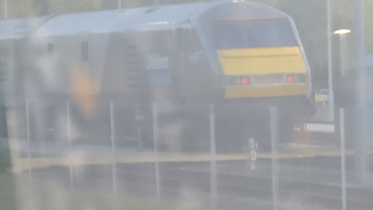 DanSpotter86's tweet image. Heres a shot of a @chilternrailway DVT Class 82 seen here Stabled in Stourbridge Depot Sidings on 17/05/25. #Class82 #DVT #Chilternrailways #Stourbridge #Worcestershire #Stourbridgetown