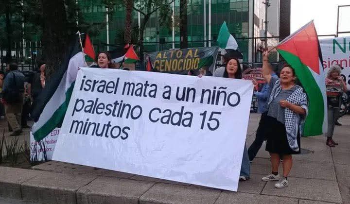 L0renaGM's tweet photo. Cuando las víctimas son niños; NO ES GUERRA, ES GENOCIDIO. https://t.co/oXUk7AdQGb