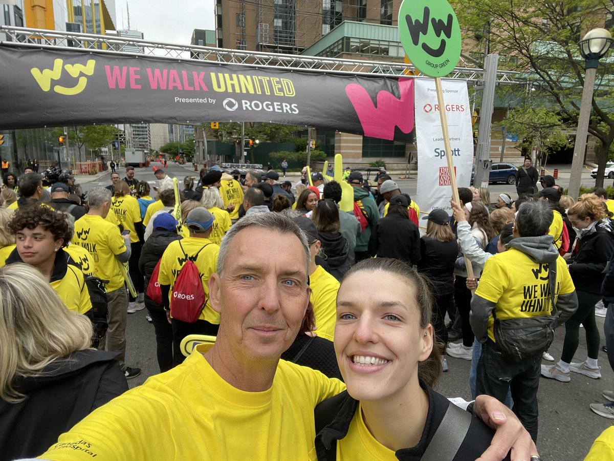 #WeWalkUHNITED <a href="/uhnfoundation/">UHN Foundation</a> <a href="/UHN/">University Health Network</a>