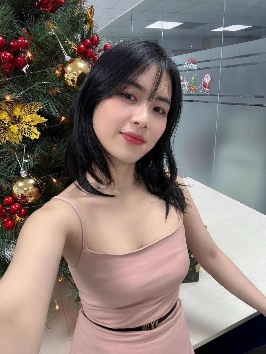 Em thích ăn chuối đặc biệt chuối tây :))