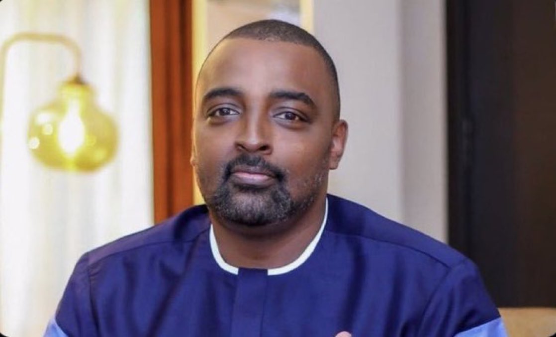 It's only in Uganda where people celebrate others ' misery and death 👏😭😭
Is this a country???