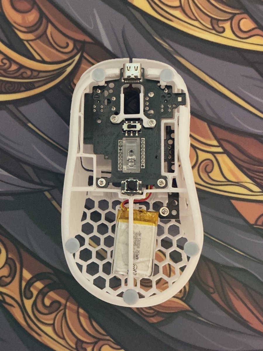 tokiryo's tweet image. 32g medium ergo mod(scyrox v6)