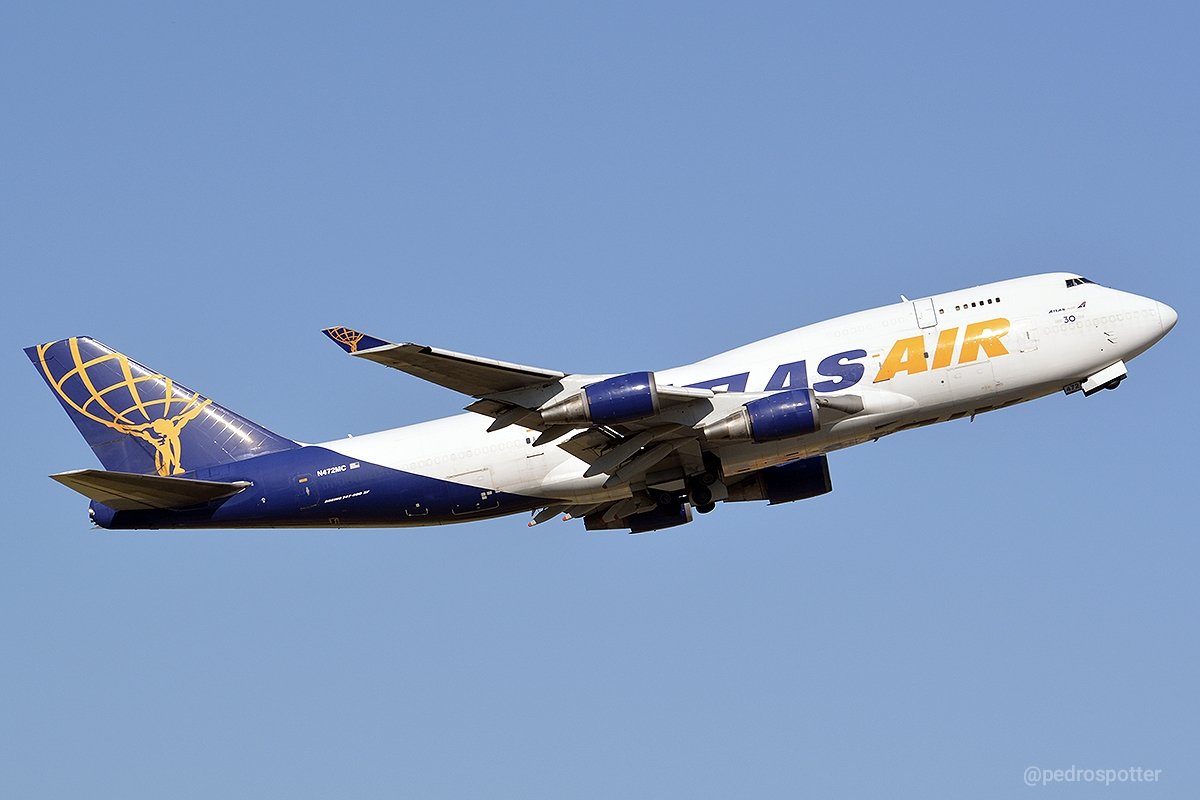 pedrospotter's tweet photo. #BuenosDias despegamos el #Sabado majestuosamente con este #carguero destino Hong Kong (HKG)
✈️
#Boeing #B747 (N472MC) @AtlasAirWW
✈️
#aircargo #AtlasAirWorldWide #FlywithAtlas #aviation #avgeek #aviation4u #spotter #queenoftheskies #reinadeloscielos #AtlasAir #aviationphoto https://t.co/SQEl8OZFvT