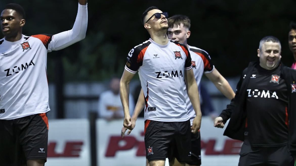 😎😎 <a href="/EbbeDean/">Dean Ebbe</a> ⚫️⚪️