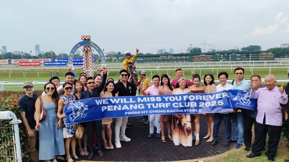 Mike Kneebone (@mike_kneebone) on Twitter photo Final Race ever at Penang Turf Club goes to <a href="/KarakaChat/">New Zealand Bloodstock</a> RTR 2022 graduate Lucky Magic (Mendelssohn) <a href="/prima_park/">Kelly Van Dyk</a> .
5 of the 7 races to NZ graduates. Sad day for the “Pearl of the Orient” Farewell Penang 👋🏽 Final Race ever at Penang Turf Club goes to <a href="/KarakaChat/">New Zealand Bloodstock</a> RTR 2022 graduate Lucky Magic (Mendelssohn) <a href="/prima_park/">Kelly Van Dyk</a> .
5 of the 7 races to NZ graduates. Sad day for the “Pearl of the Orient” Farewell Penang 👋🏽