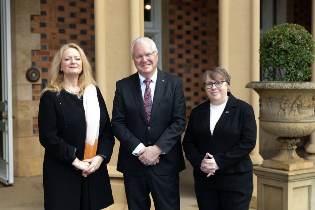In Perth with 🇬🇧Minister @MEagleMP, it was great to meet with WA Governor HE the Hon Chris Dawson AC APM. We discussed the partnership and friendship between Australia and UK, and Western Australia’s key role.  

#AUKUS #AustraliaUK 🇬🇧🤝🇦🇺