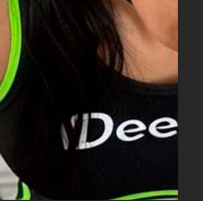 🧵Hilo demostrando con pruebas de que la foto de Alana SÍ que es un Deepfake y es totalmente falso

Llego tarde pero comprobar todo esto fue bastante tedioso
