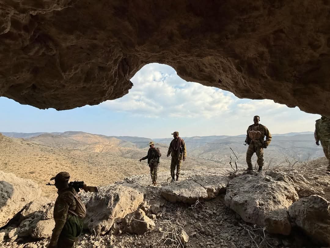 As the famous quote goes: "Where there's a will, there's a way."

Puntland Forces have successfully established a critical supply route by creating a several-kilometer-long access road between Urar and Miraale. This connection links two crucial locations for ground movements, and