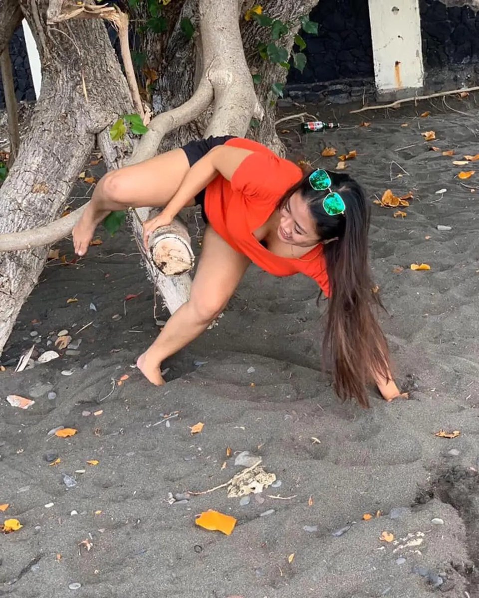 ratnadewii tweet media