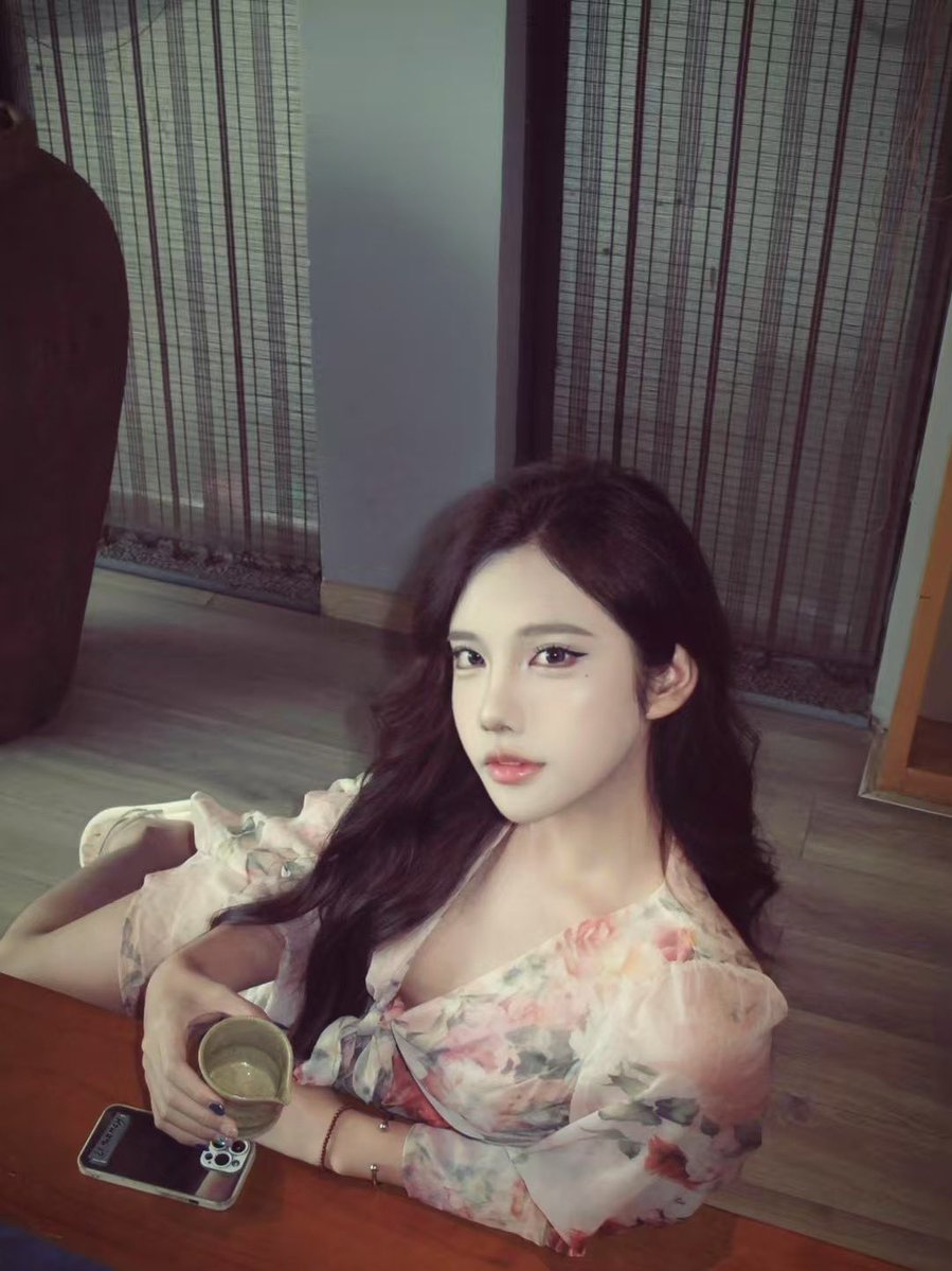 男姐姐也可以风韵犹存
#杭州人妖  #ts  #cd  #杭州伪娘  #上海ts  #杭州ts  #杭州cd  #ladyboy  #杭州资源  #上海伪娘  #男娘 #上海伪娘  #上海cd  #上海同城  #CDTS  #s #广州ts