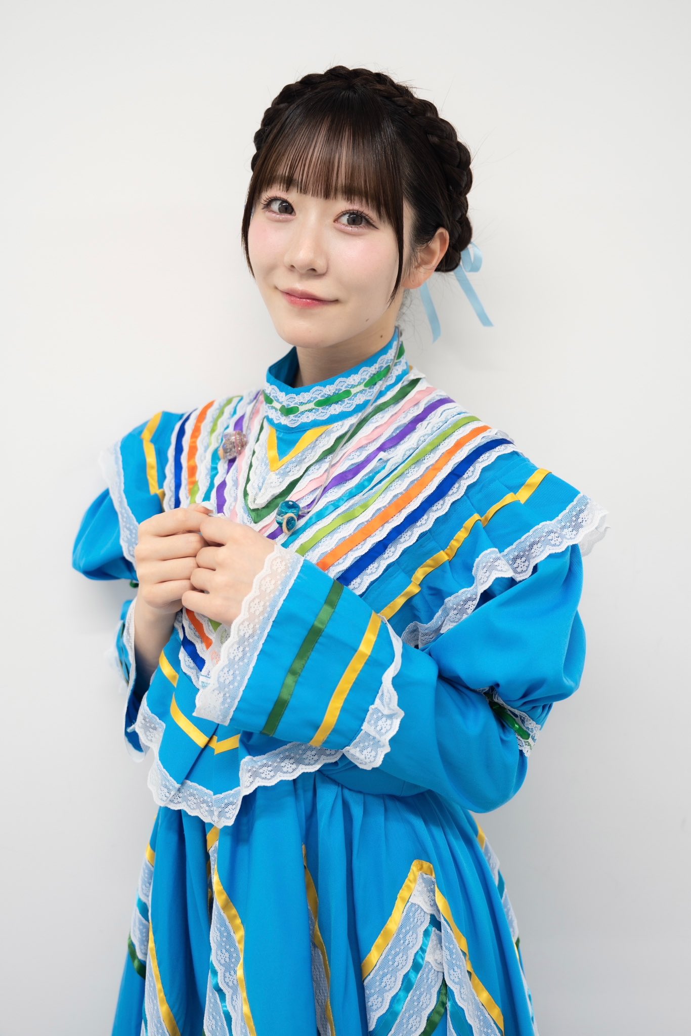 りっきー　真中まな　fruitszipper レコ大　オーロラ衣装 FRUITS ZIPPER【Official】 on X: 