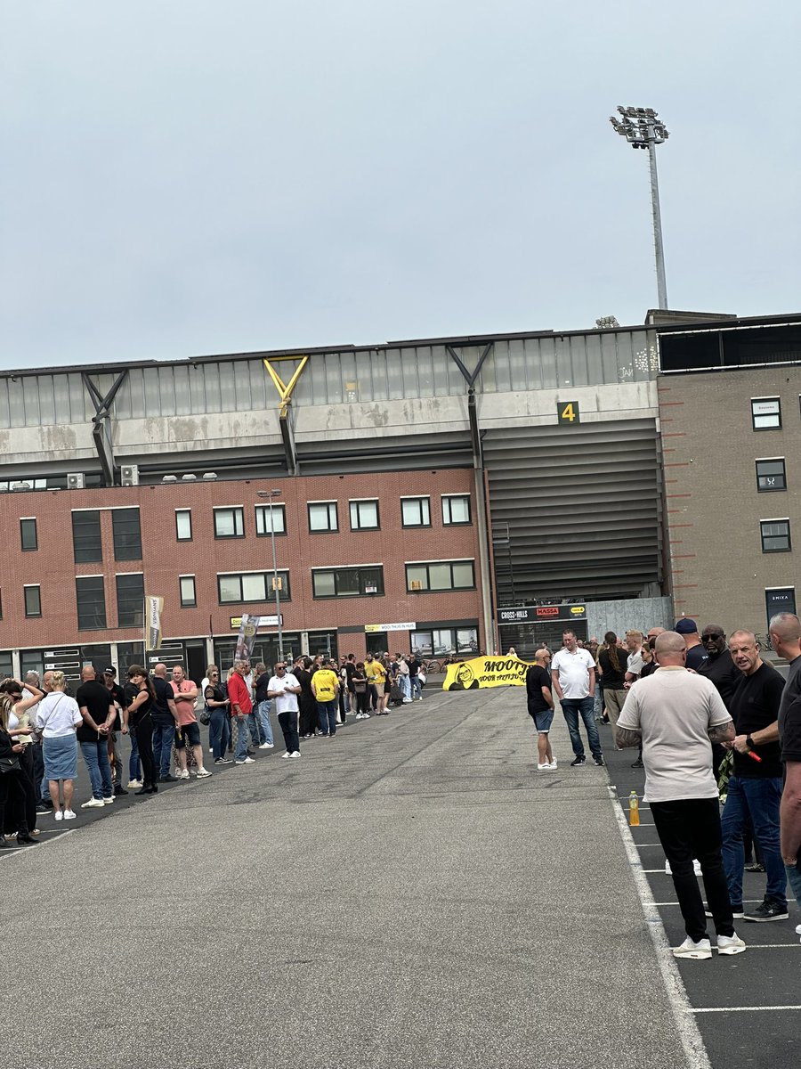 B-Side Rats tweet media