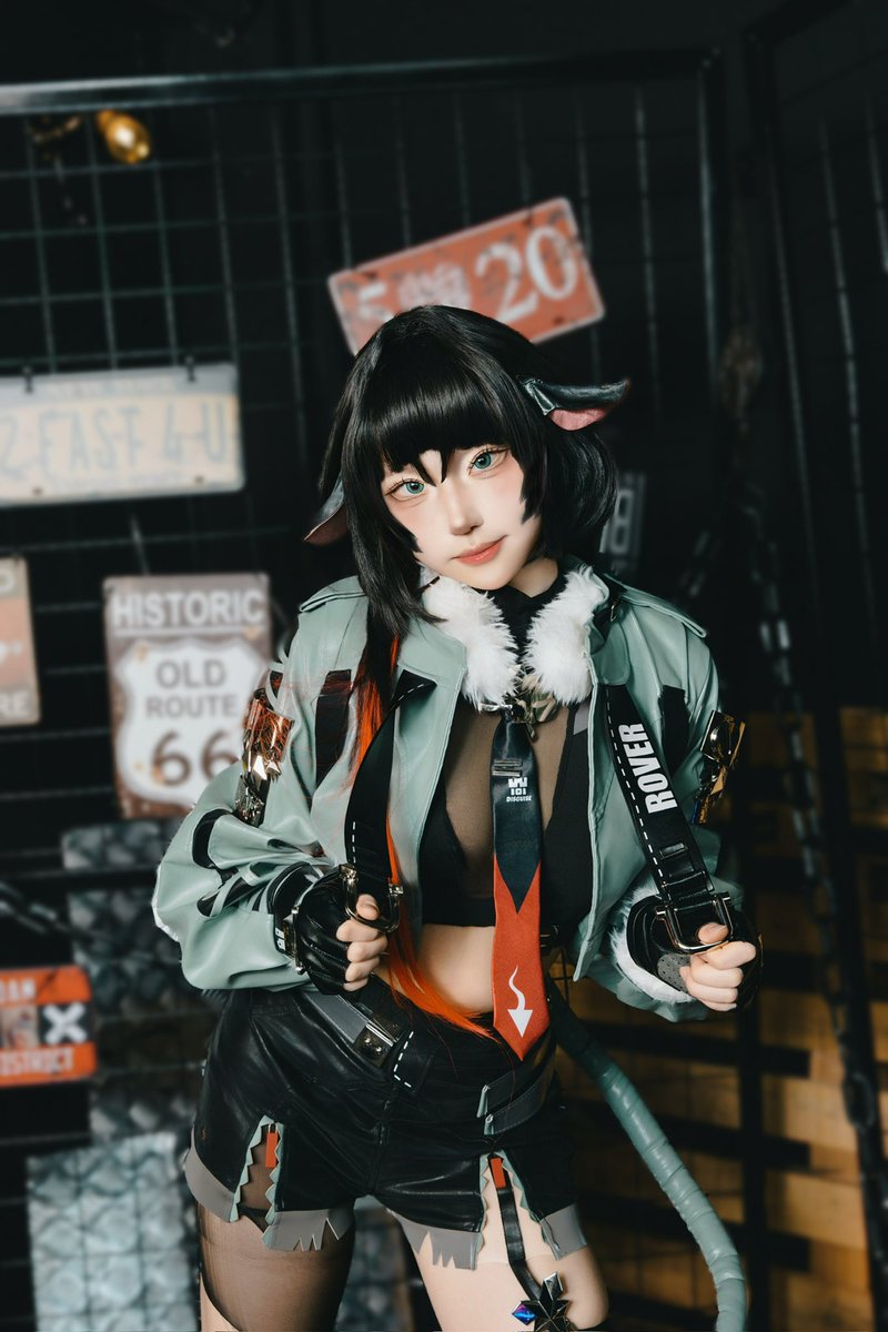 “내 흔적 지우는 거 잊지 마~”

#ZenlessZoneZero #zzz #젠레스존제로 #제인도 #ゼンレスゾーンゼロ #cosplay #cos #janedoe #コスプレ #ジェーンドゥ
