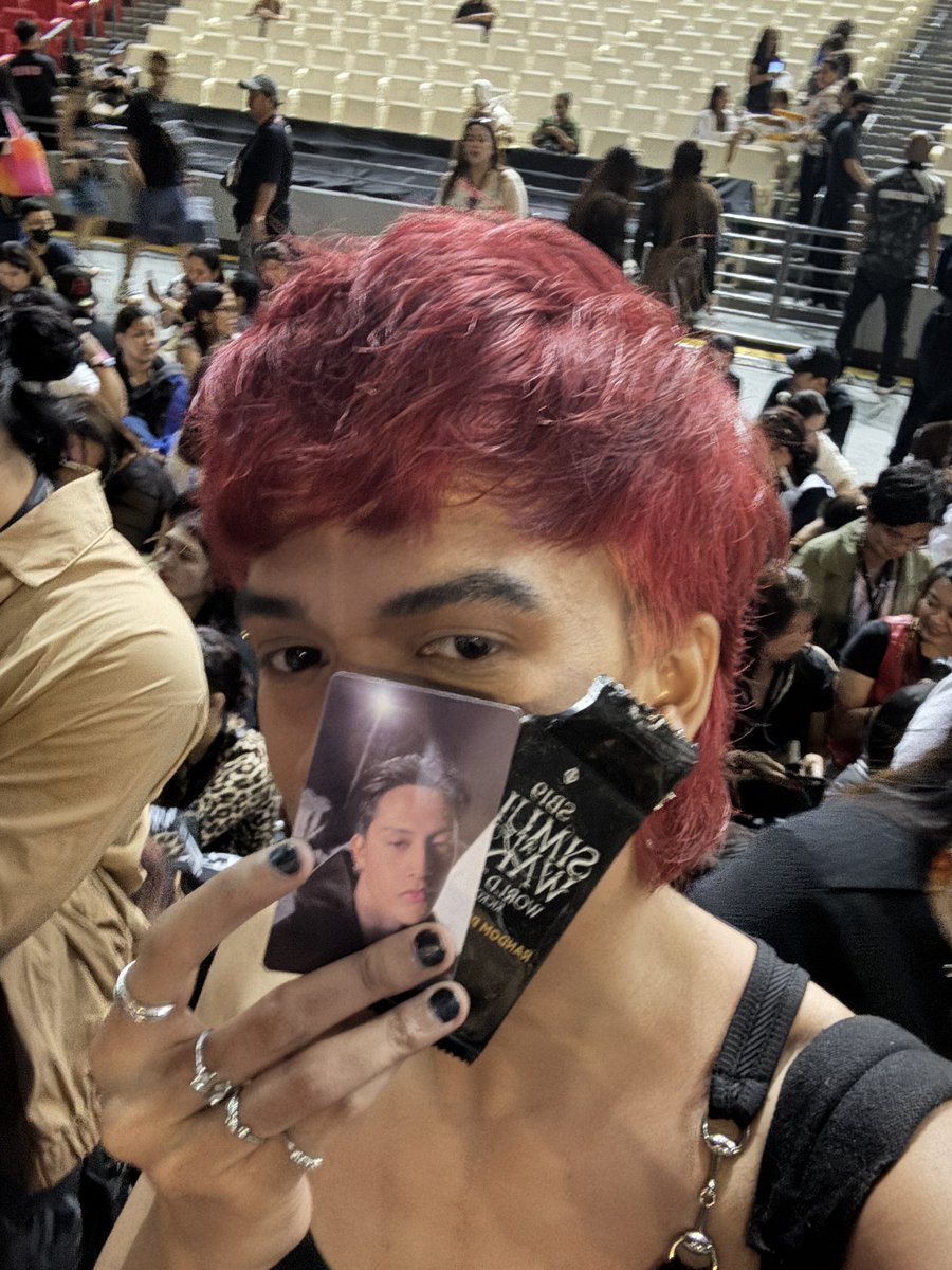 taylorsheeshofc's tweet photo. LORD NAKUHA KO SIYA LORDDD TALAGA NAMAN TALAGA NAMANNNN @felipsuperior @SB19Official 

#SimulaAtWakas #SB19
#SB19SimulaAtWakas #SB19SaW
#SaWWorldTour #SaWWorldTourKickoff #SaWWorldTourKickoffDay1 https://t.co/fI5qyKgR1D