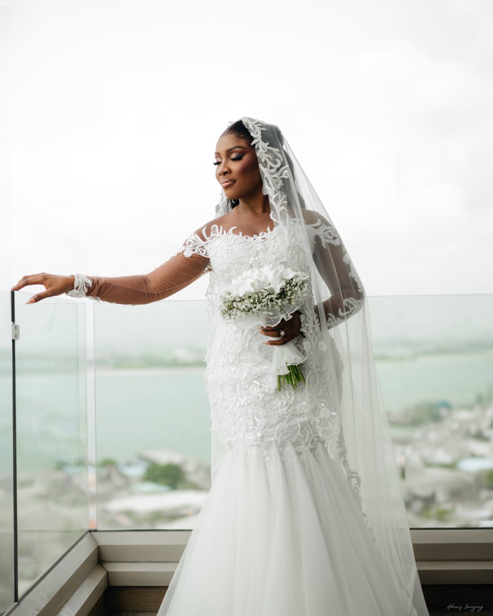 AlliViema's tweet photo. BRIDE STEPHANIE 👰🏾♀️
#smoosh
:::: Adamz_imagery https://t.co/Vah5yhnynV