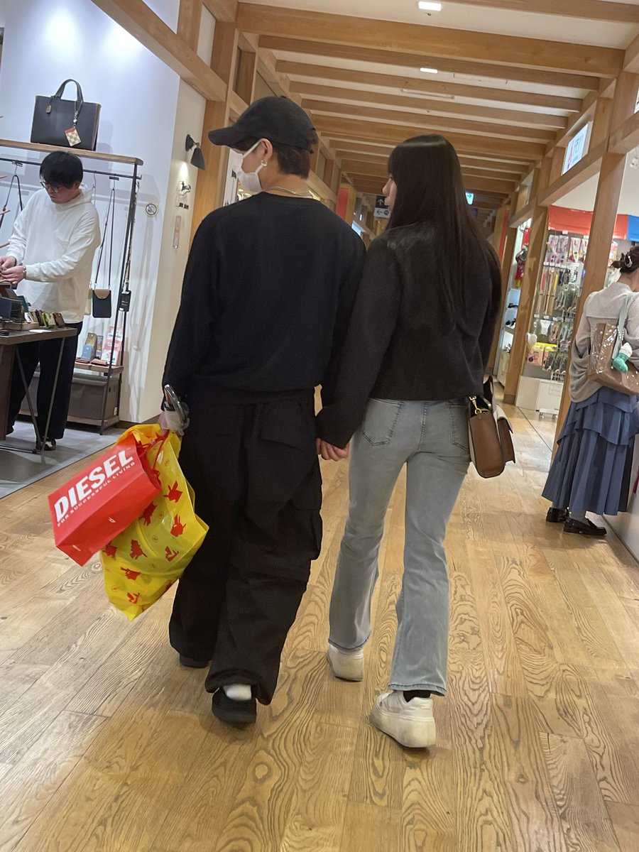 thats128's tweet photo. デモカウやん…😂 https://t.co/ykjX6BlF00